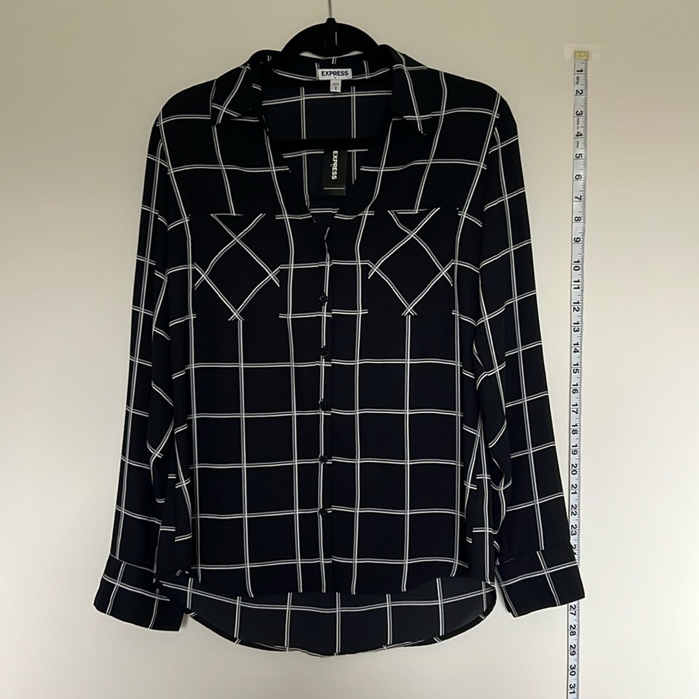 NWT EXPRESS black grey white checkers grid flowy long sleeve blouse button shirt